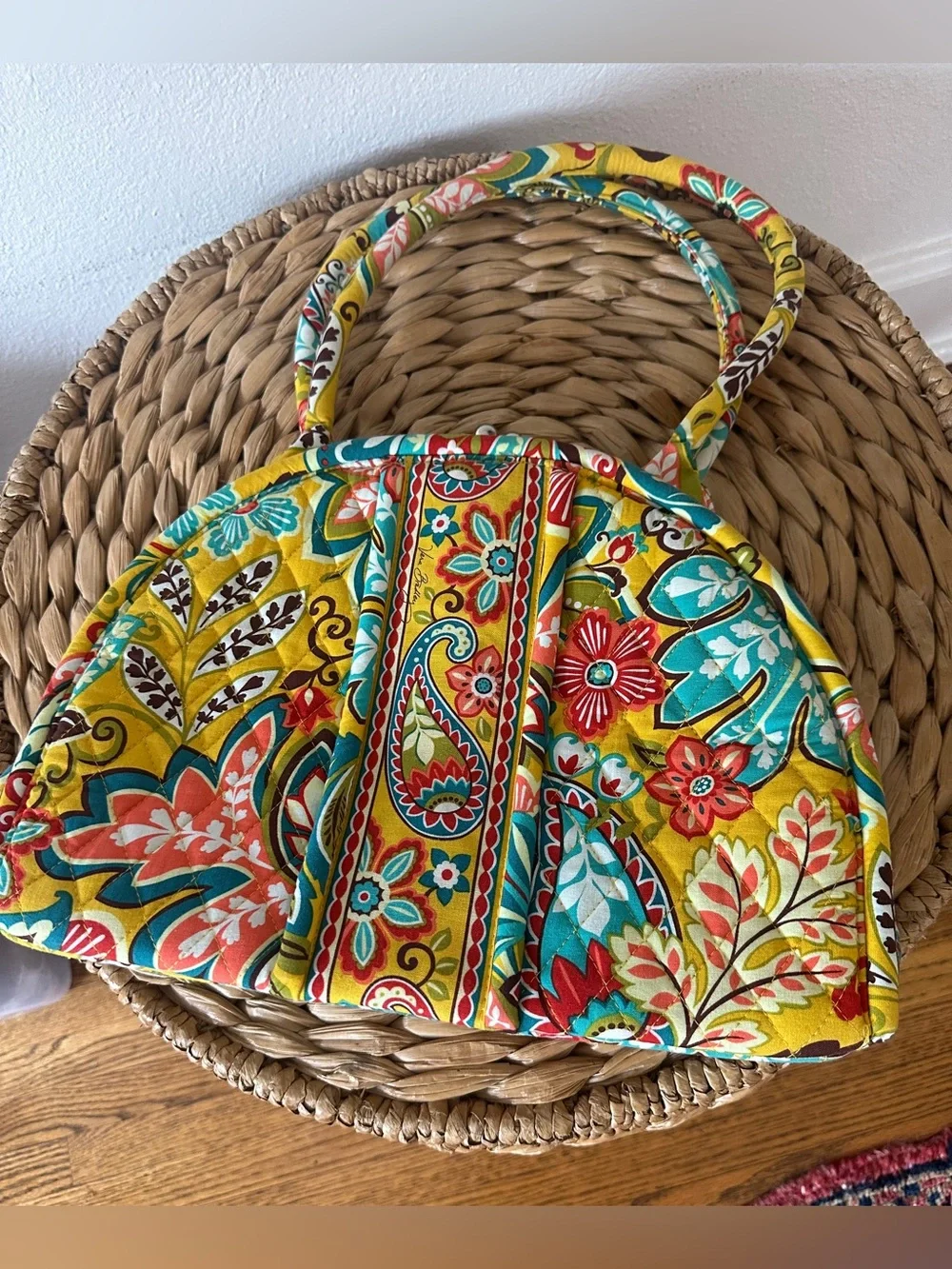 Vera Bradley brand vera